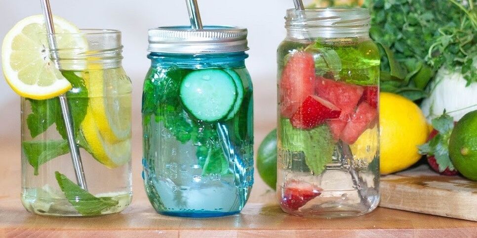 agua de frutas para dieta para beber